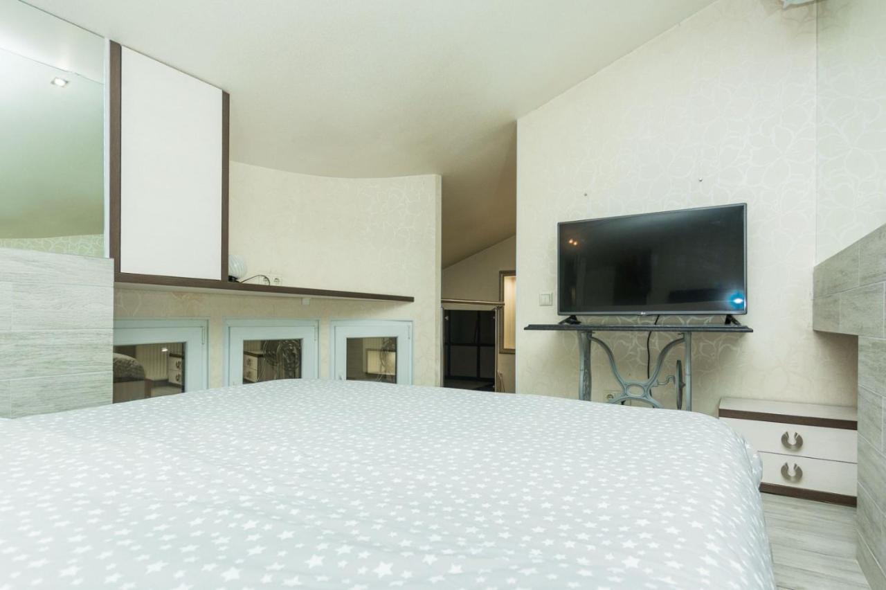 Ferienwohnung Penthouse On Strada Ismail 58/1 Kischinau Exterior foto